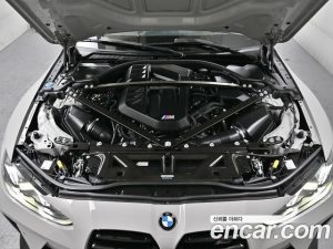 BMW M4 M4 Cabriolet Competition M xDrive 2025 года из Южной Кореи