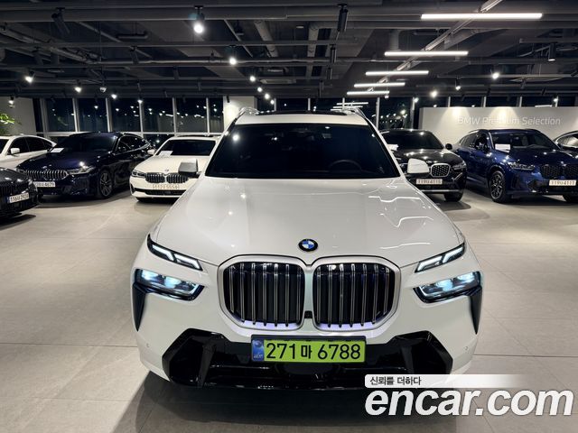 BMW X7 xDrive 40i M Sport 6 2025 года из Кореи