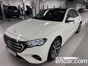 Mercedes-Benz E-Class E220d 4MATIC Exclusive 2025 года из Южной Кореи