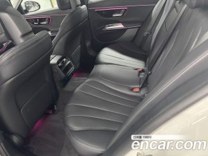 Mercedes-Benz E-Class E220d 4MATIC Exclusive 2025 года из Южной Кореи