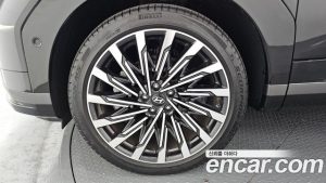 Hyundai Santafe Бензин 2.5T 2WD 2024 года из Южной Кореи
