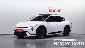 Kia EV4 Long Range 2WD 2026 года из Южной Кореи