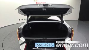 Kia EV4 Long Range 2WD 2026 года из Южной Кореи