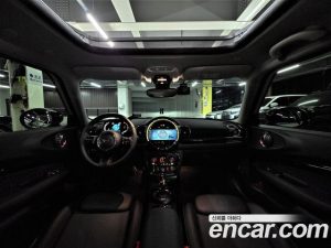 Mini Clubman CLASSIC 2024 года из Южной Кореи