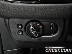 Mini Clubman CLASSIC 2024 года из Южной Кореи