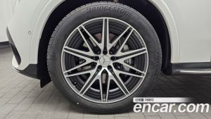 Mercedes-Benz GLC-Class AMG GLC43 4MATIC 2025 года из Южной Кореи