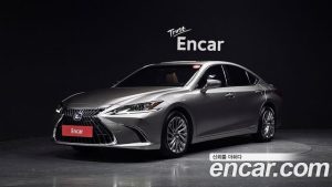 Lexus ES Luxury Plus 2022 года из Южной Кореи