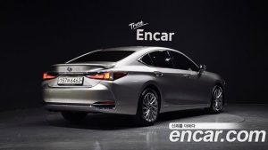 Lexus ES Luxury Plus 2022 года из Южной Кореи