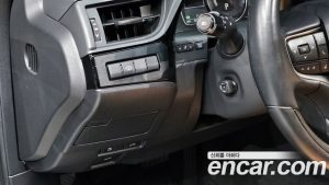Lexus ES Luxury Plus 2022 года из Южной Кореи