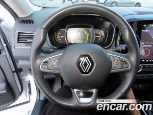 Renault-KoreaSamsung QM6 2.0 GDe RE 2WD 2025 года из Южной Кореи