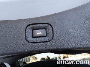 Renault-KoreaSamsung QM6 2.0 GDe RE 2WD 2025 года из Южной Кореи