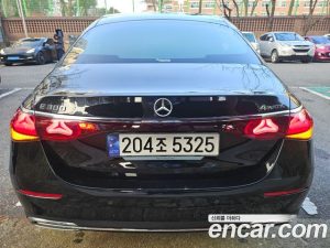 Mercedes-Benz E-Class E300 4MATIC Exclusive 2025 года из Южной Кореи