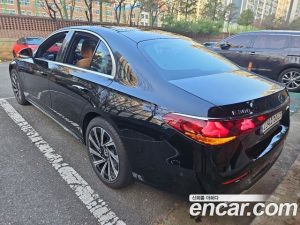 Mercedes-Benz E-Class E300 4MATIC Exclusive 2025 года из Южной Кореи