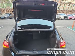 Mercedes-Benz E-Class E300 4MATIC Exclusive 2025 года из Южной Кореи