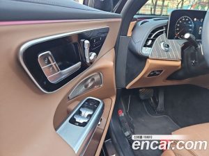 Mercedes-Benz E-Class E300 4MATIC Exclusive 2025 года из Южной Кореи