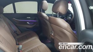 Mercedes-Benz E-Class E250 AMG Line 2023 года из Южной Кореи
