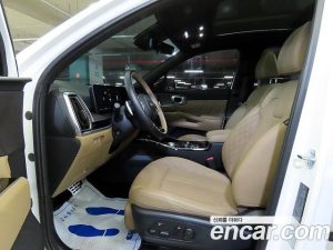 Kia Sorento HEV 1.6 2WD 2024 года из Южной Кореи