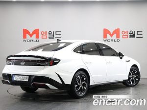Hyundai Sonata 2.0 2024 года из Южной Кореи