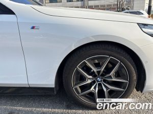 BMW 5-Series 520i M Sport 2025 года из Южной Кореи