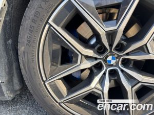 BMW 5-Series 520i M Sport 2025 года из Южной Кореи