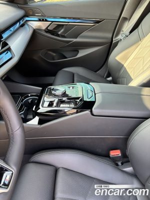 BMW 5-Series 520i M Sport 2025 года из Южной Кореи