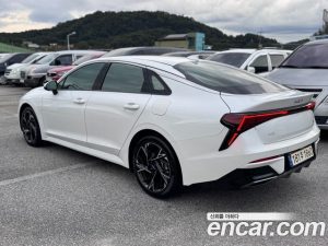 Kia K5 Prestige 2024 года из Южной Кореи