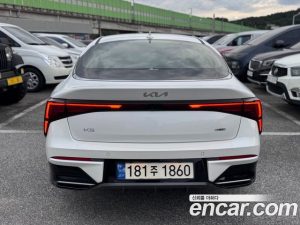 Kia K5 Prestige 2024 года из Южной Кореи