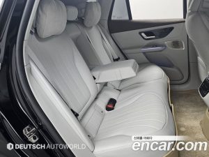 Mercedes-Benz EQE EQE500 4MATIC 2023 года из Южной Кореи