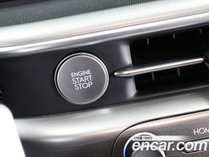 Hyundai Grandeur 2.5 Бензин 2WD 2025 года из Южной Кореи