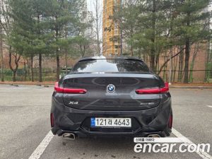 BMW X4 xDrive20i M Sport 2023 года из Южной Кореи