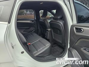 Renault-KoreaSamsung Arkana 1.6 E-TECH Iconic 2025 года из Южной Кореи