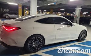 Mercedes-Benz CLE-Class CLE200 Coupe 2024 года из Южной Кореи