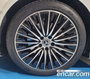 Mercedes-Benz CLE-Class CLE200 Coupe 2024 года из Южной Кореи