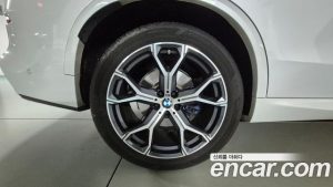 BMW X5 xDrive 40i M Sport 2024 года из Южной Кореи