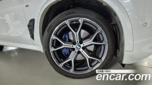 BMW X5 xDrive 40i M Sport 2024 года из Южной Кореи