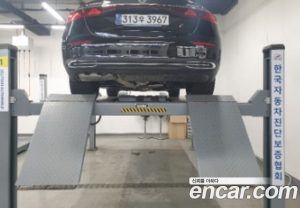 Mercedes-Benz E-Class E220d 4MATIC Exclusive 2025 года из Южной Кореи