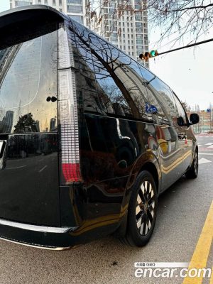 Hyundai Staria Lounge 9-Seater 2025 года из Южной Кореи
