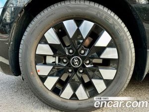 Hyundai Staria Lounge 9-Seater 2025 года из Южной Кореи