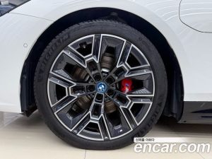 BMW 5-Series 530e M Sport PRO 2024 года из Южной Кореи
