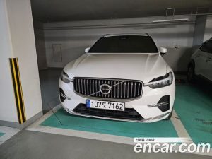 Volvo XC60 B5 Ultra Bright 2025 года из Южной Кореи