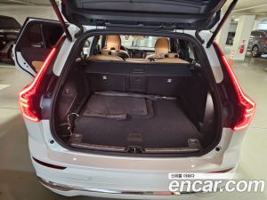 Volvo XC60 B5 Ultra Bright 2025 года из Южной Кореи