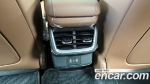 Hyundai Grandeur 2.5 Бензин 2WD 2025 года из Южной Кореи