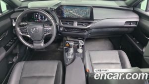 Lexus UX 2.0 2WD 2024 года из Южной Кореи