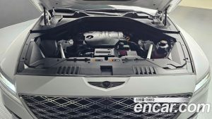 Genesis GV80 2.5T Бензин AWD 2024 года из Южной Кореи