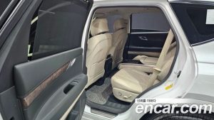 Genesis GV80 2.5T Бензин AWD 2024 года из Южной Кореи