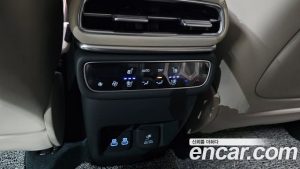 Genesis GV80 2.5T Бензин AWD 2024 года из Южной Кореи