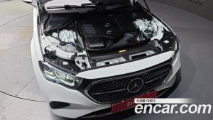 Mercedes-Benz E-Class E200 Avantgarde 2025 года из Южной Кореи