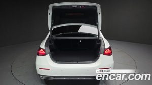 Mercedes-Benz E-Class E200 Avantgarde 2025 года из Южной Кореи