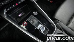 Audi S3 2.0 TFSI 4WD 2023 года из Южной Кореи
