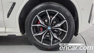 BMW X4 xDrive20i M Sport PRO 2024 года из Южной Кореи